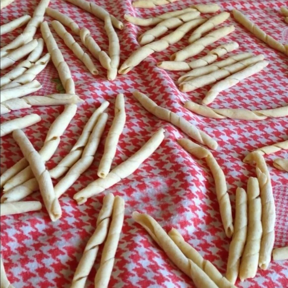 2 Pasta Fusilli Stainless Steel Pins & Recipe - Picture 3 of 8